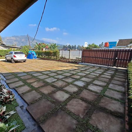 Wulan Cottage Лембанг Екстер'єр фото